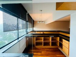 Townhouse Apartments (D9), Apartment #512564321